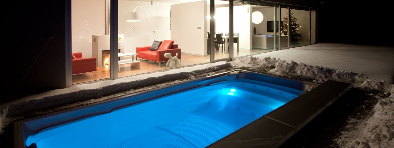 Swim spa je bazén, ve kterém máte teplou vodu po celý rok. To oceníte vy i vaše děti.